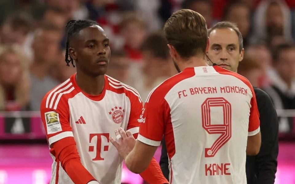 他表示自己, 处境 他表示自己, 处境