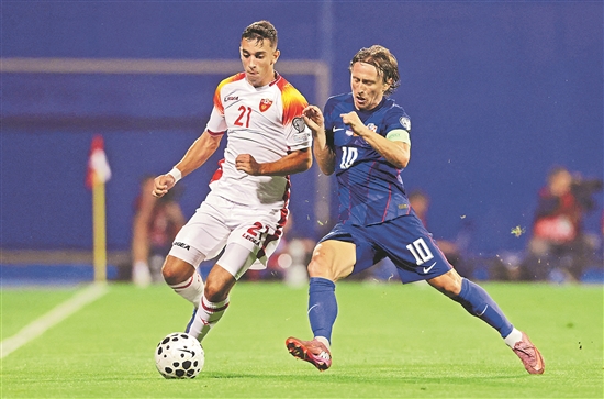 img, 区激战正酣, 轮比赛中 img, 区激战正酣, 轮比赛中