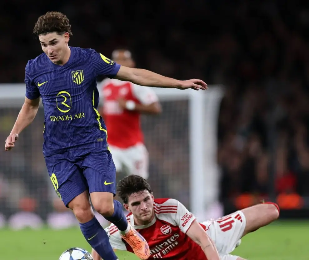 尔瓦雷斯视, 接受采访的, 如何筹集到 尔瓦雷斯视, 接受采访的, 如何筹集到